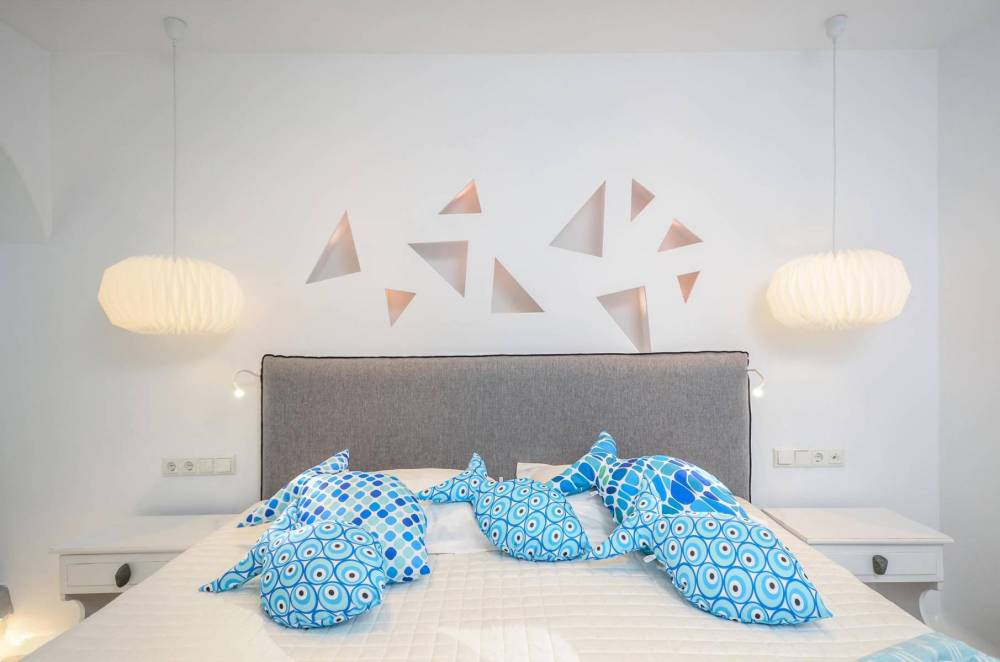 Apartments & Suites Apartments & Suites